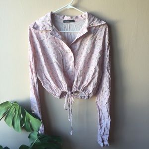 NWOT Brandy Melville Lenny floral button down